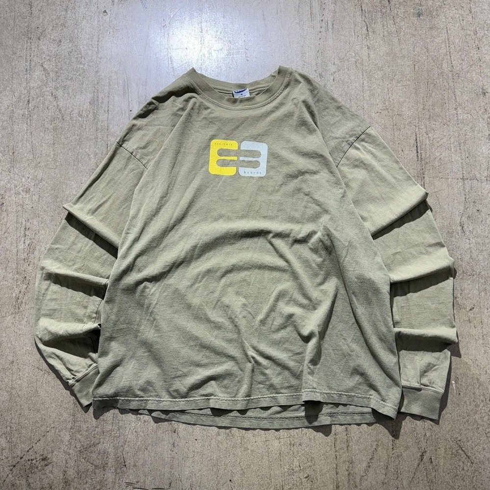 Old Navy Shirt Mens Medium Green Long Sleeve Skateboarding Graphic Tee T-Shirt